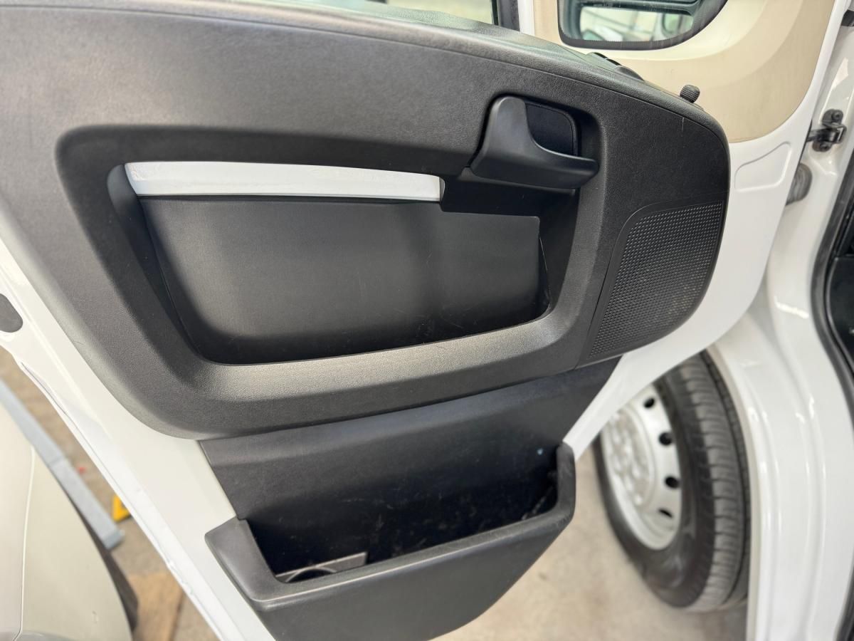 peugeot-boxer-2022-diesel-2184cc