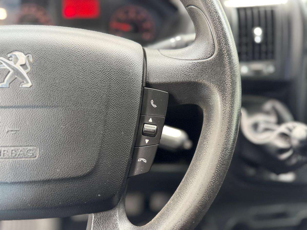 peugeot-boxer-2022-diesel-2184cc