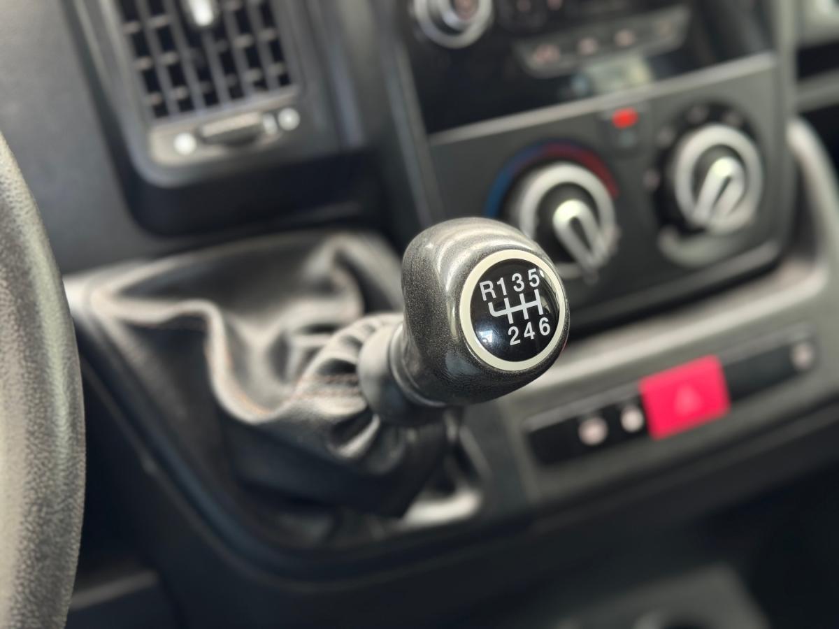 peugeot-boxer-2022-diesel-2184cc