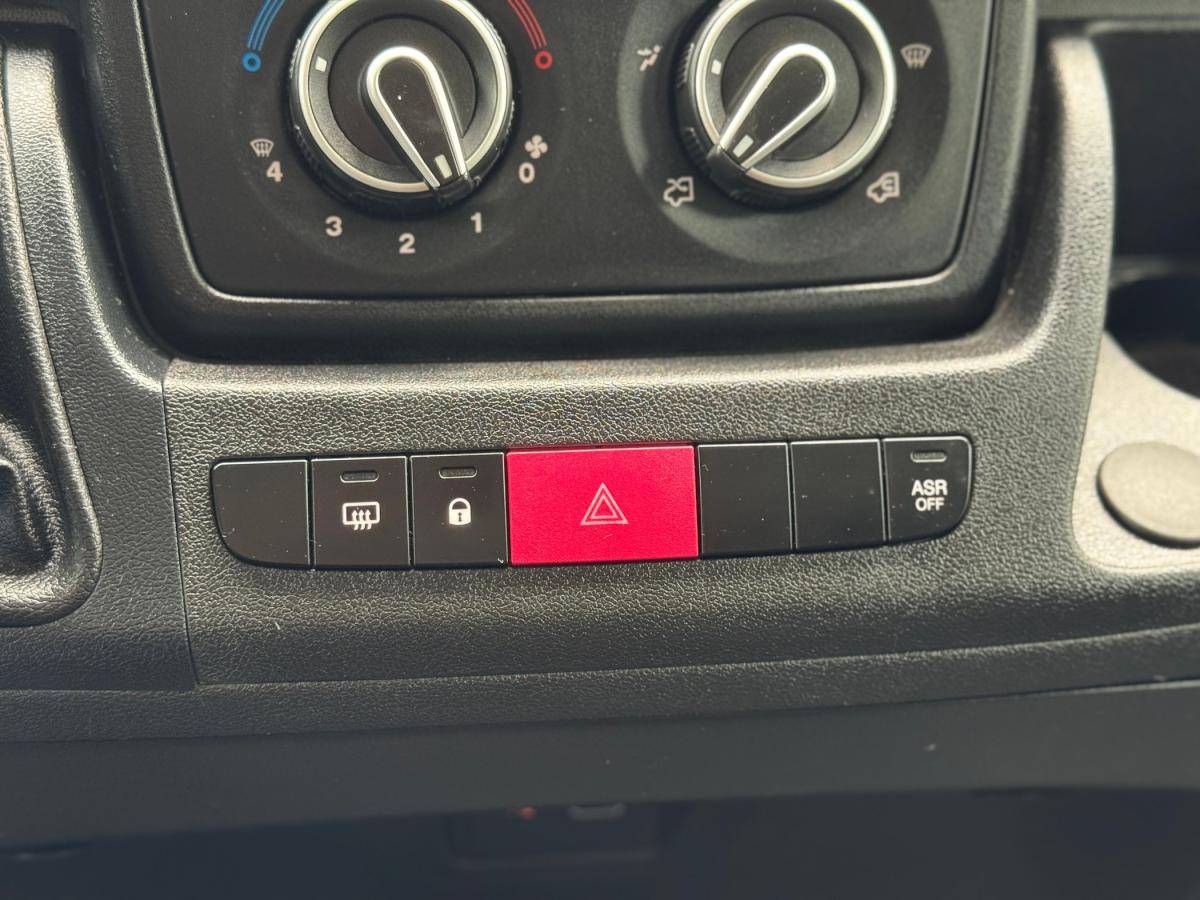 peugeot-boxer-2022-diesel-2184cc