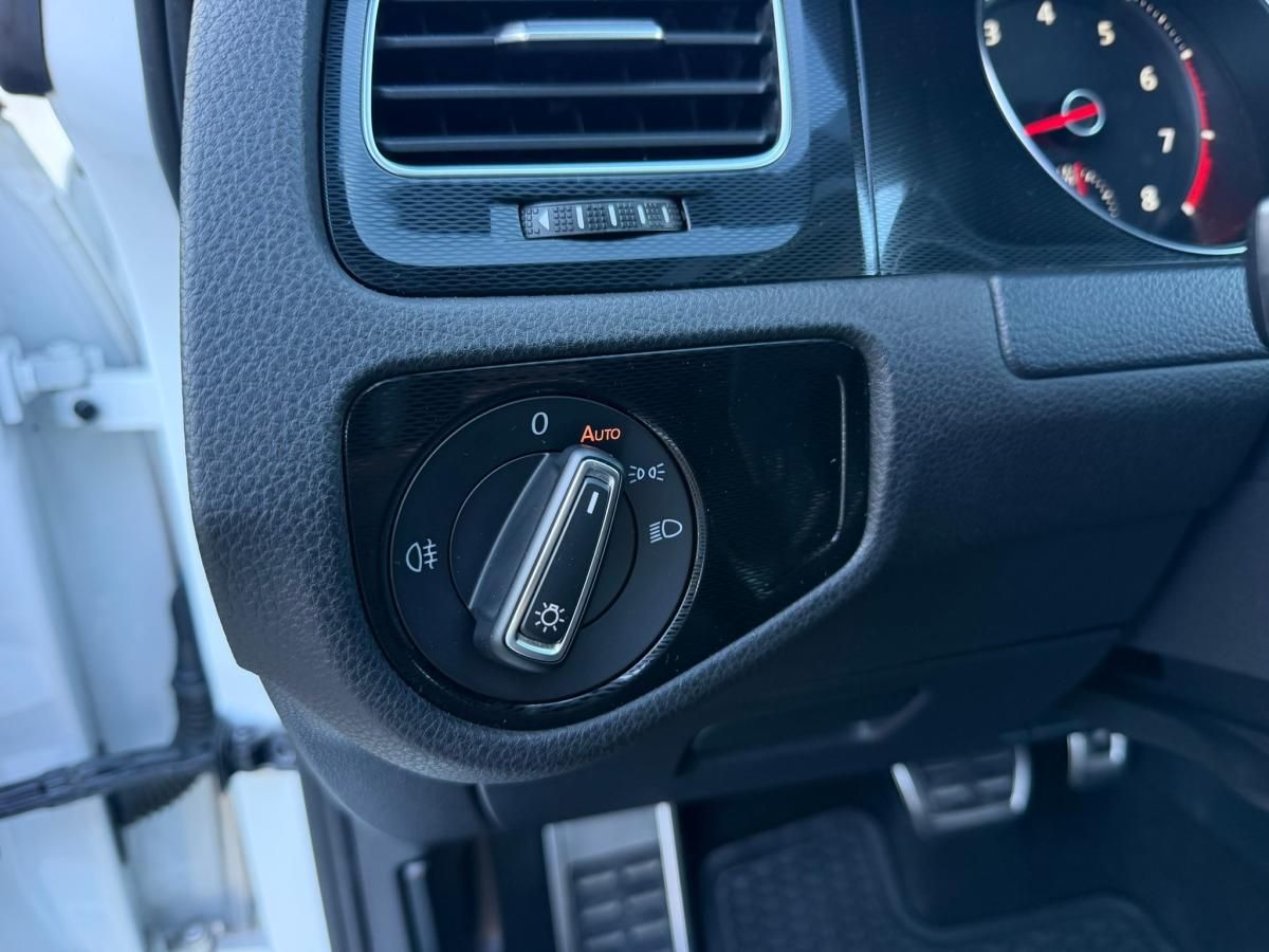 volkswagen-golf-2014-gasolina-1984cc