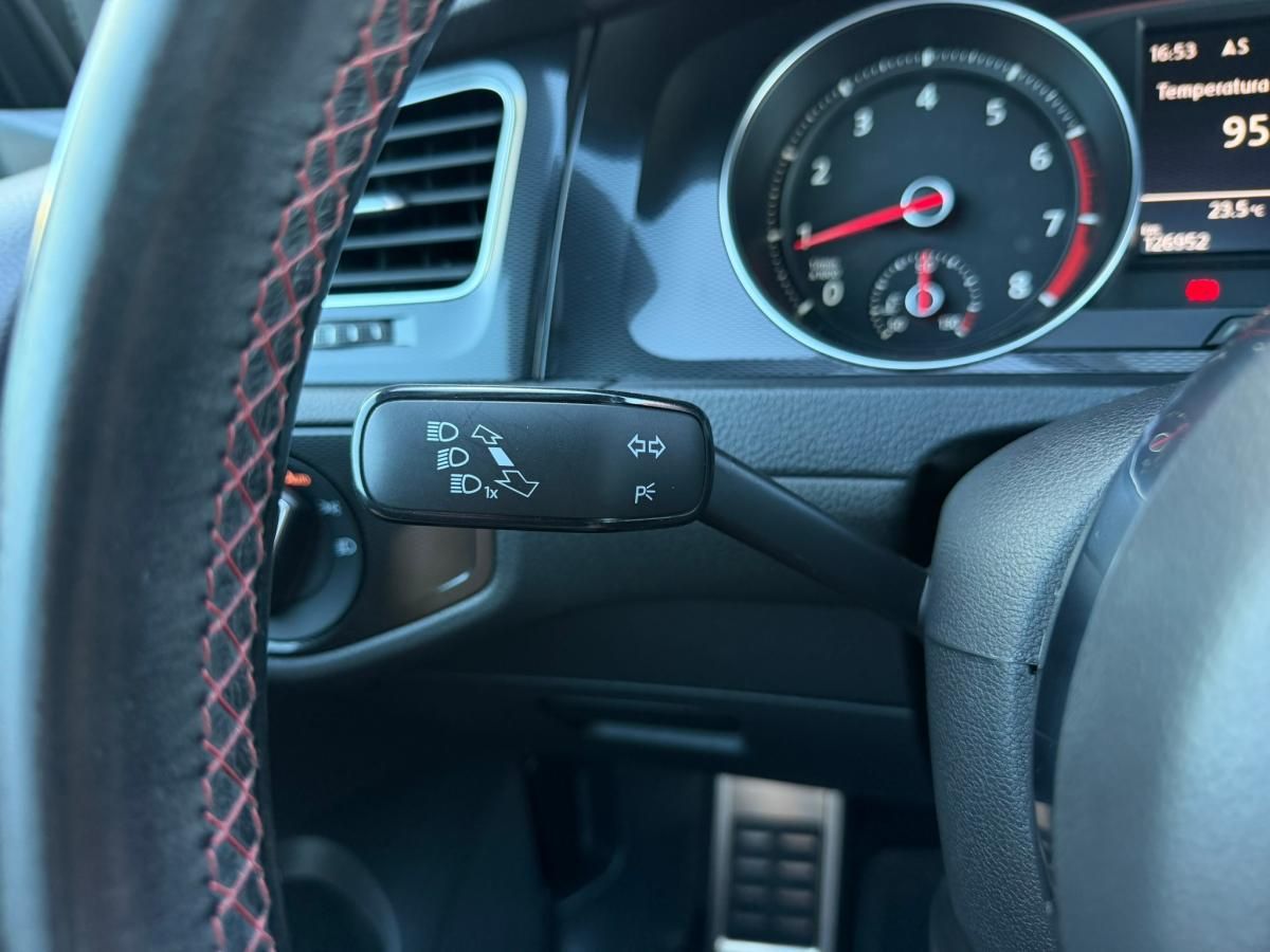 volkswagen-golf-2014-gasolina-1984cc