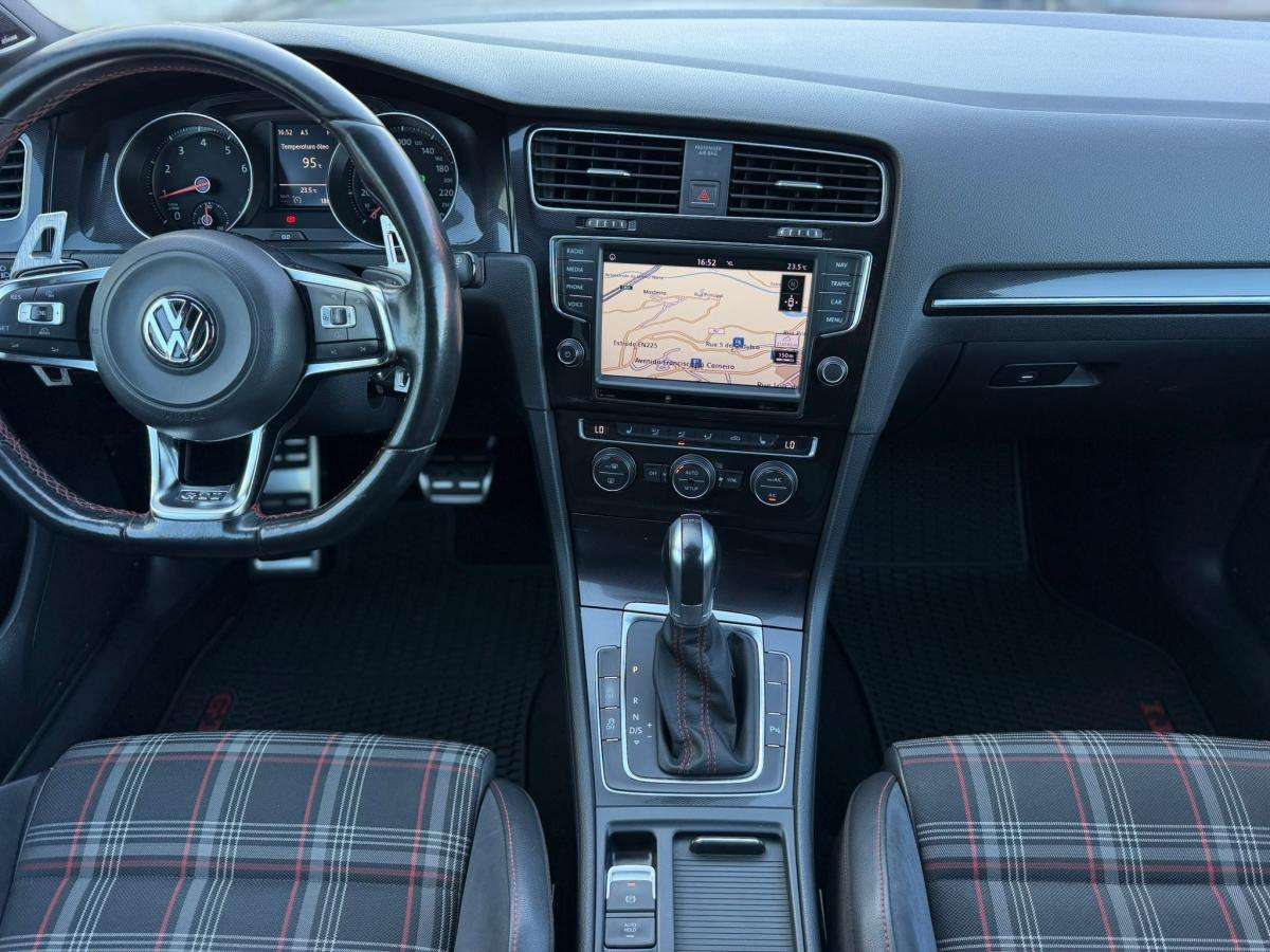 volkswagen-golf-2014-gasolina-1984cc