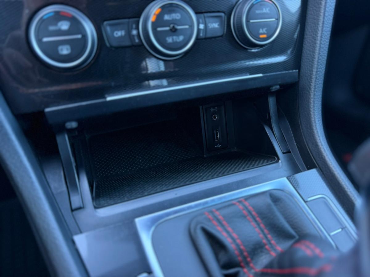 volkswagen-golf-2014-gasolina-1984cc