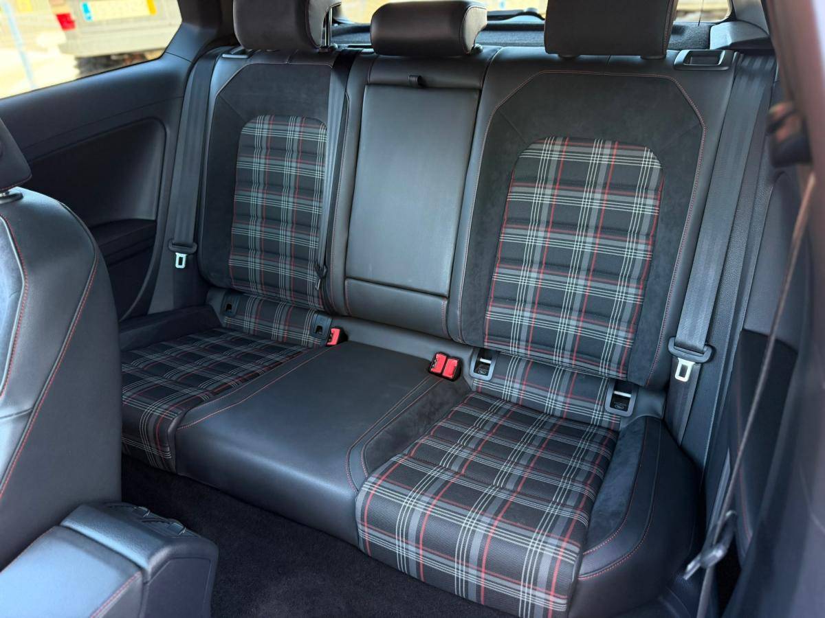 volkswagen-golf-2014-gasolina-1984cc