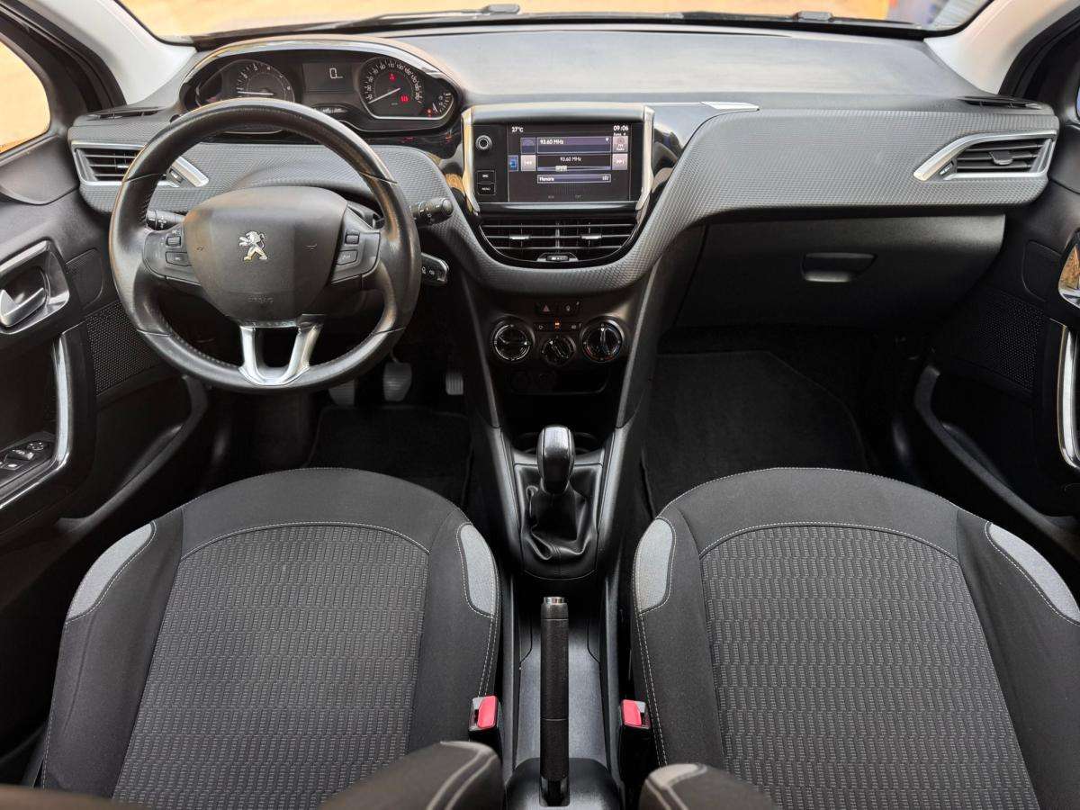 peugeot-208-2019-gasolina-1199cc