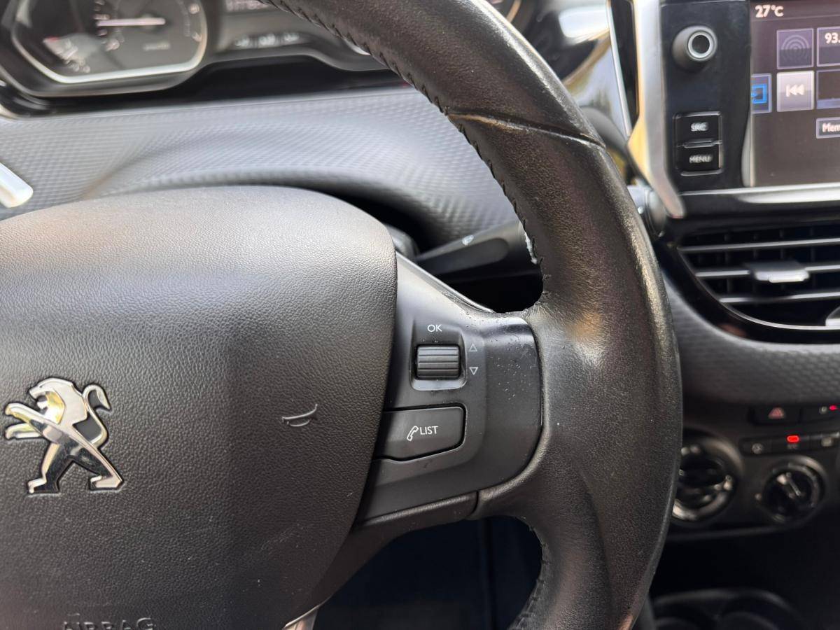 peugeot-208-2019-gasolina-1199cc