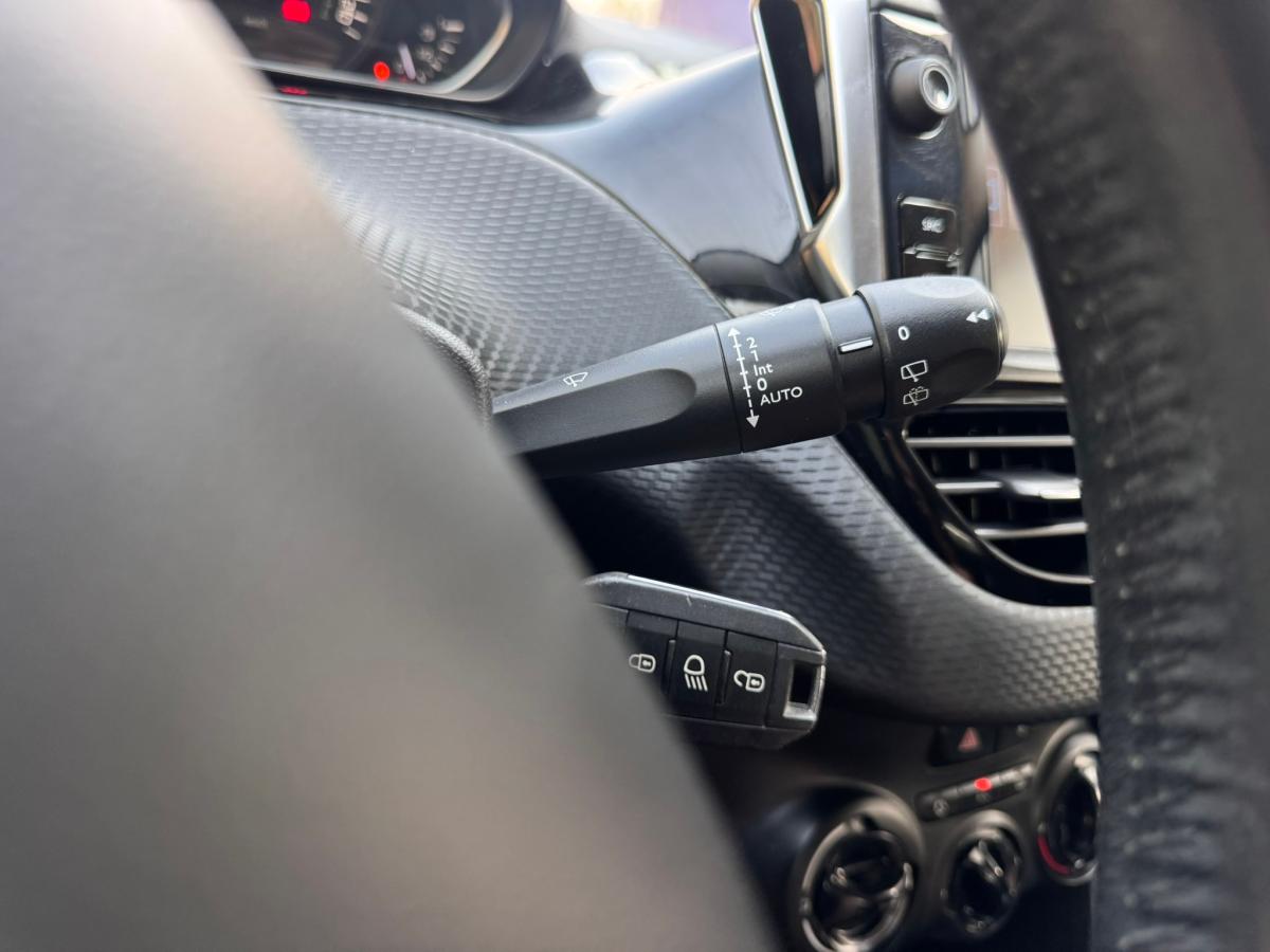 peugeot-208-2019-gasolina-1199cc