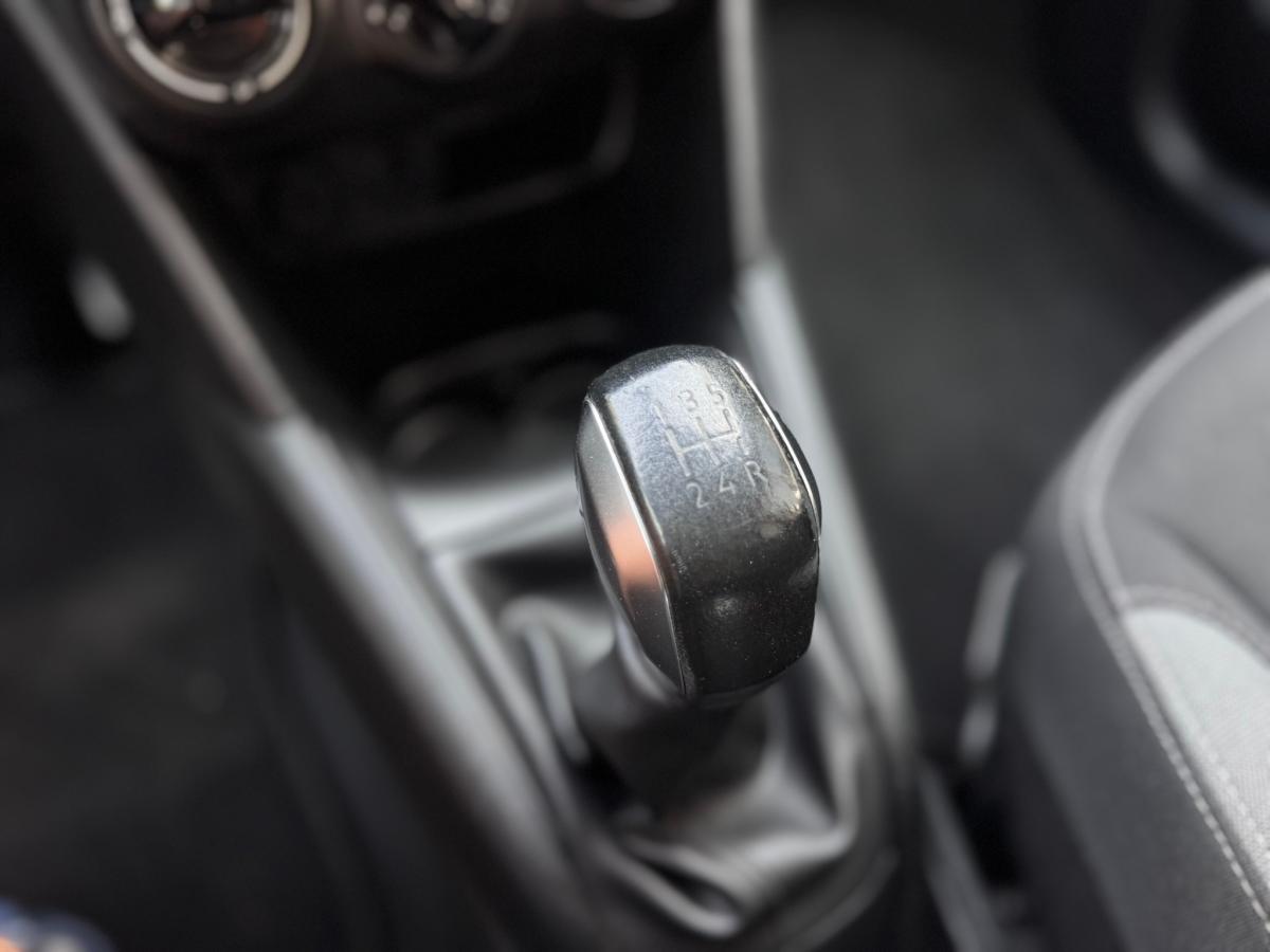 peugeot-208-2019-gasolina-1199cc