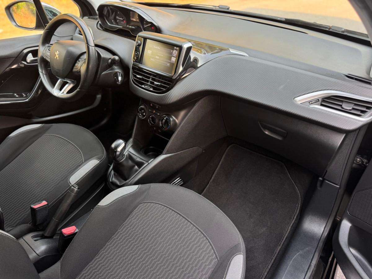 peugeot-208-2019-gasolina-1199cc
