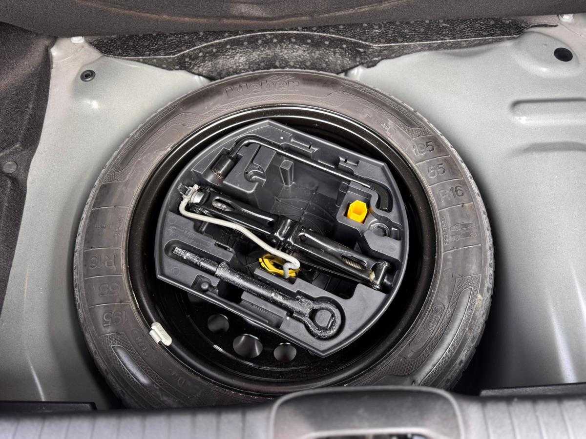 peugeot-208-2019-gasolina-1199cc