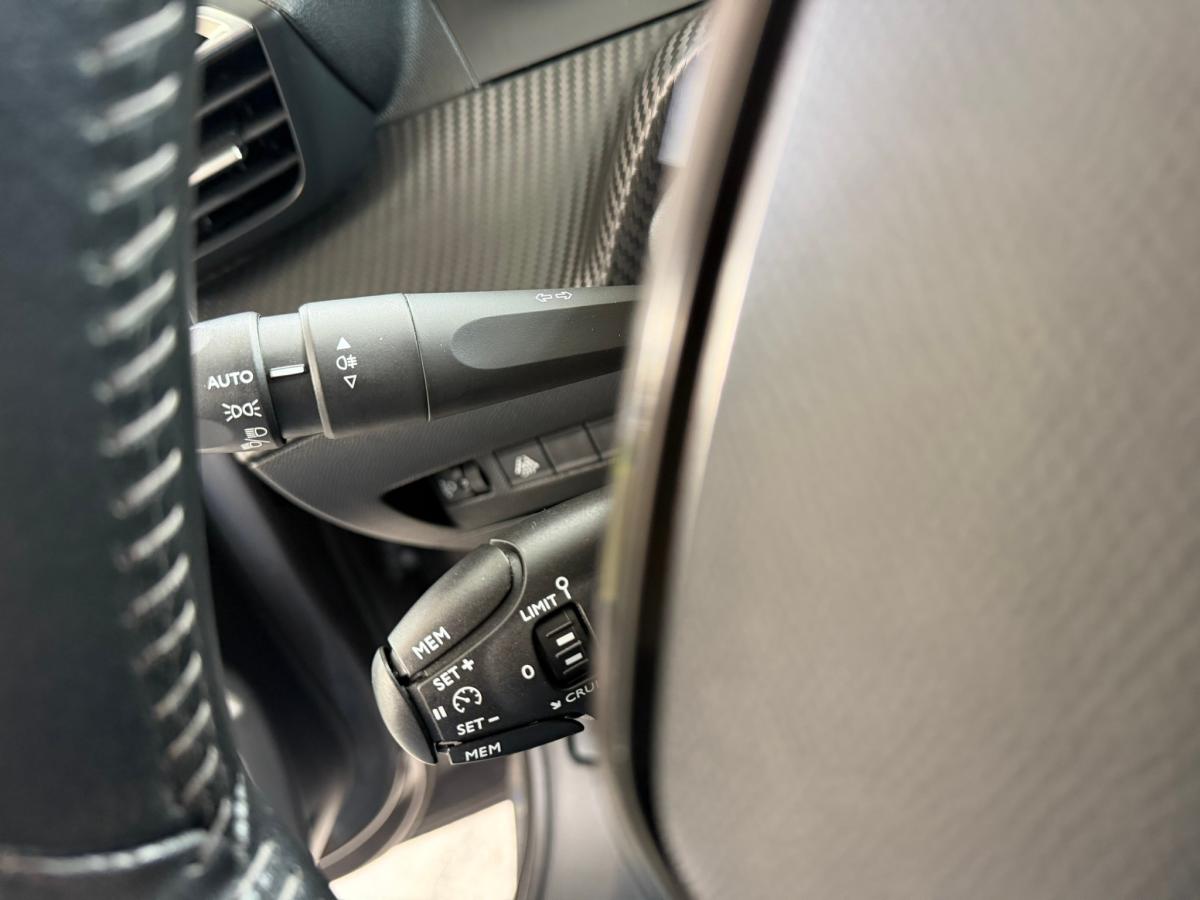 peugeot-208-2020-gasolina-1199cc