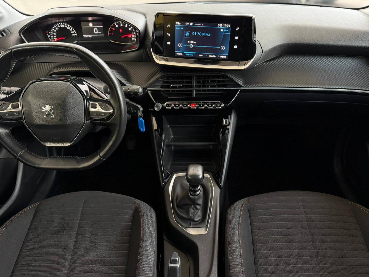 peugeot-208-2020-gasolina-1199cc