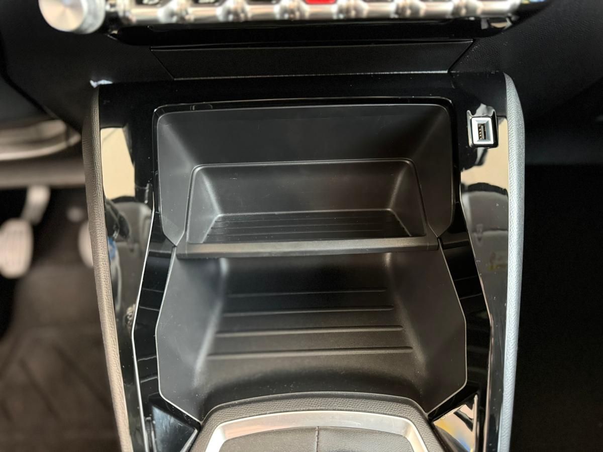 peugeot-208-2020-gasolina-1199cc