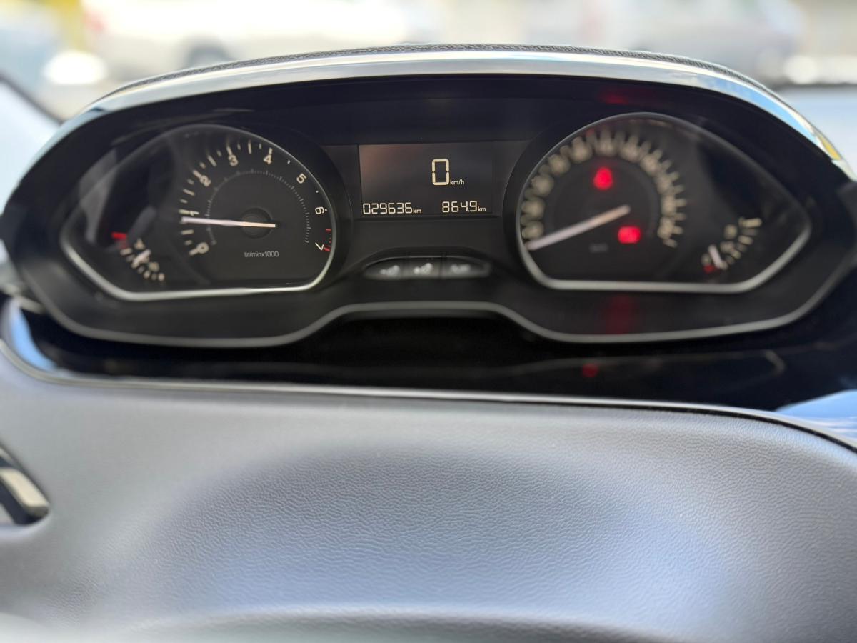 peugeot-208-2019-gasolina-1199cc