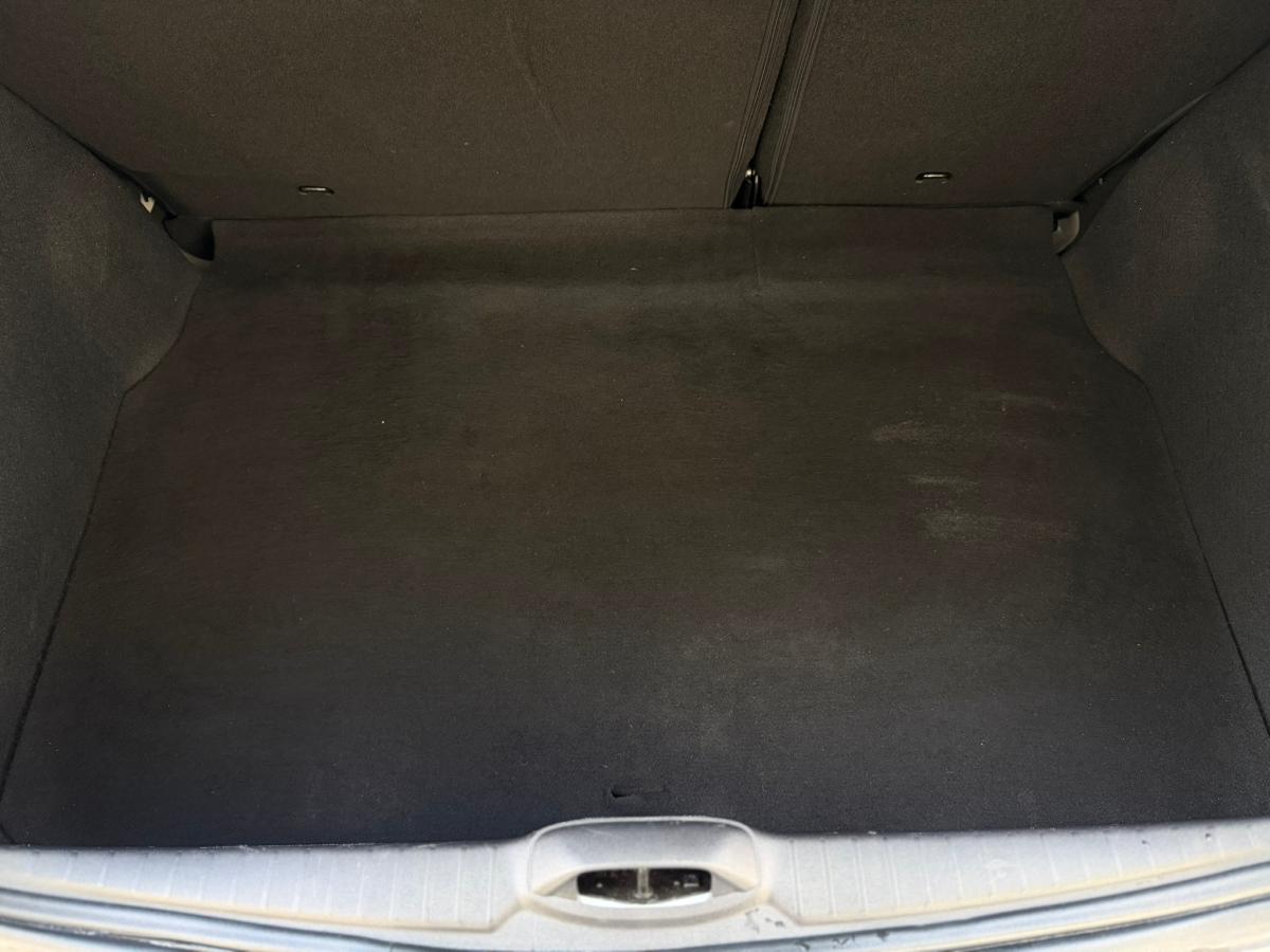 peugeot-208-2019-gasolina-1199cc