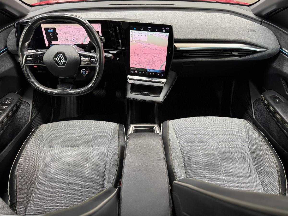 renault-megane-2022-eletrico-0cc