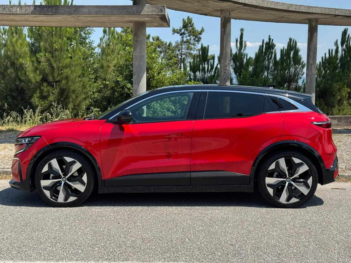 renault-megane-2022-eletrico-0cc