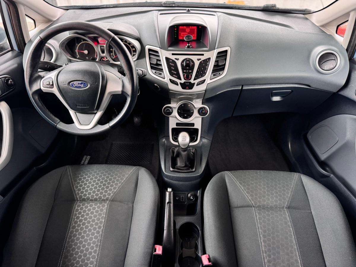 ford-fiesta-2010-gasolina-1242cc