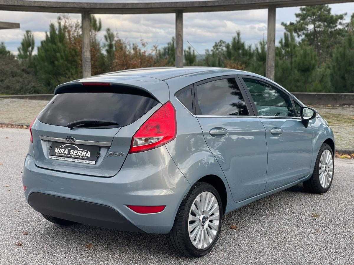 ford-fiesta-2010-gasolina-1242cc