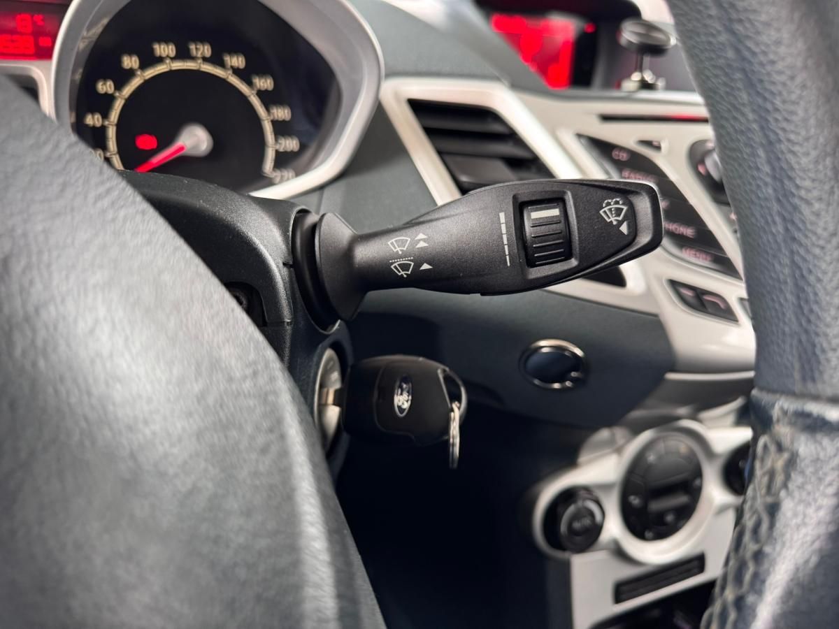 ford-fiesta-2010-gasolina-1242cc