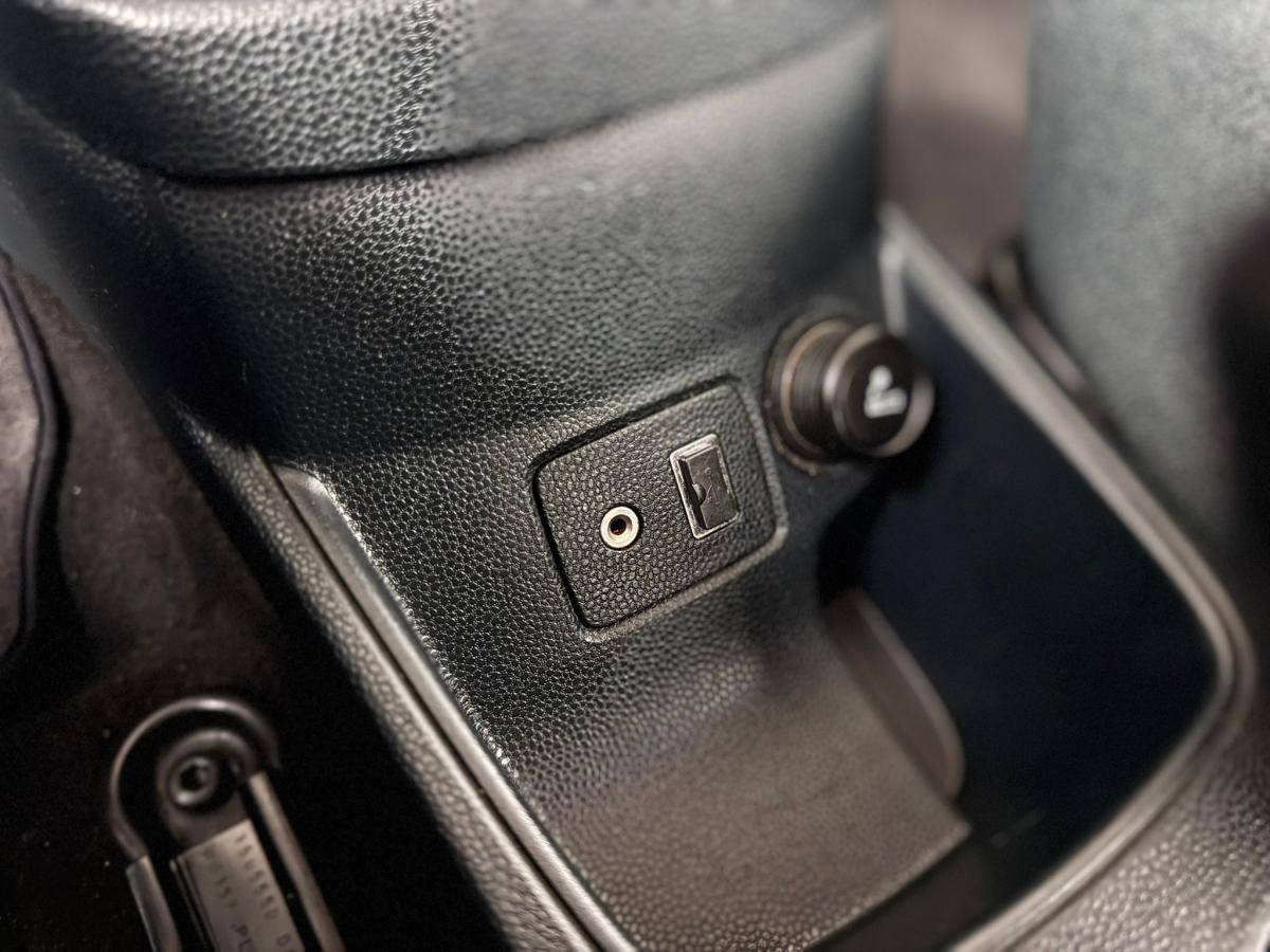 ford-fiesta-2010-gasolina-1242cc