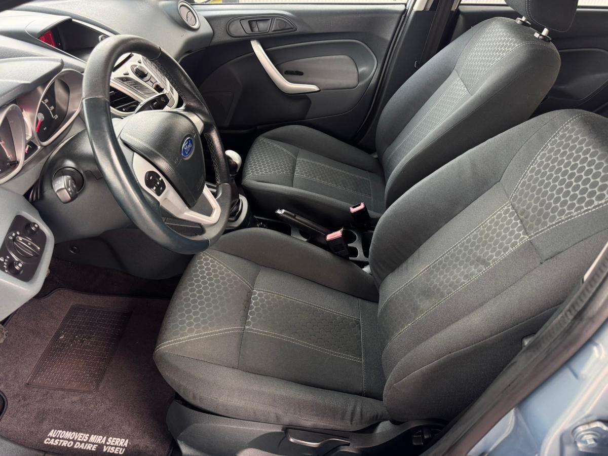 ford-fiesta-2010-gasolina-1242cc