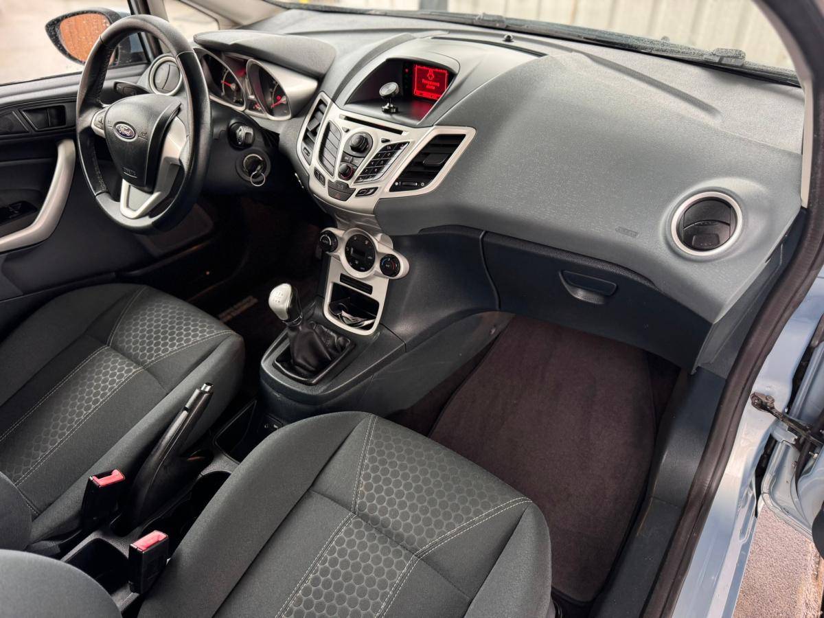 ford-fiesta-2010-gasolina-1242cc