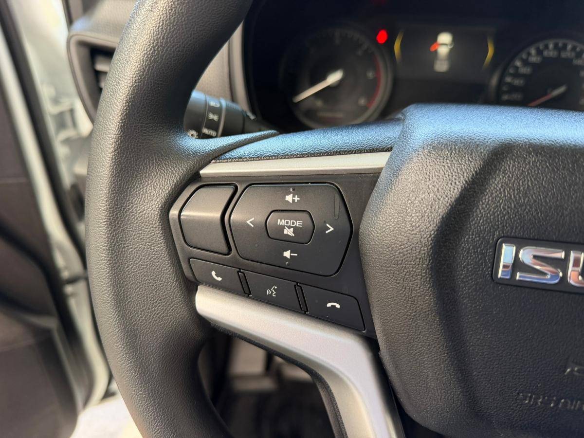 isuzu-d-max-2023-diesel-1898cc