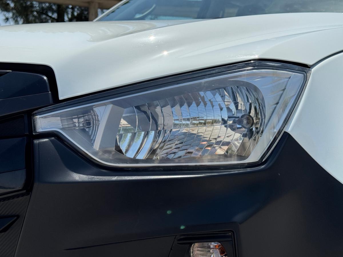 isuzu-d-max-2023-diesel-1898cc