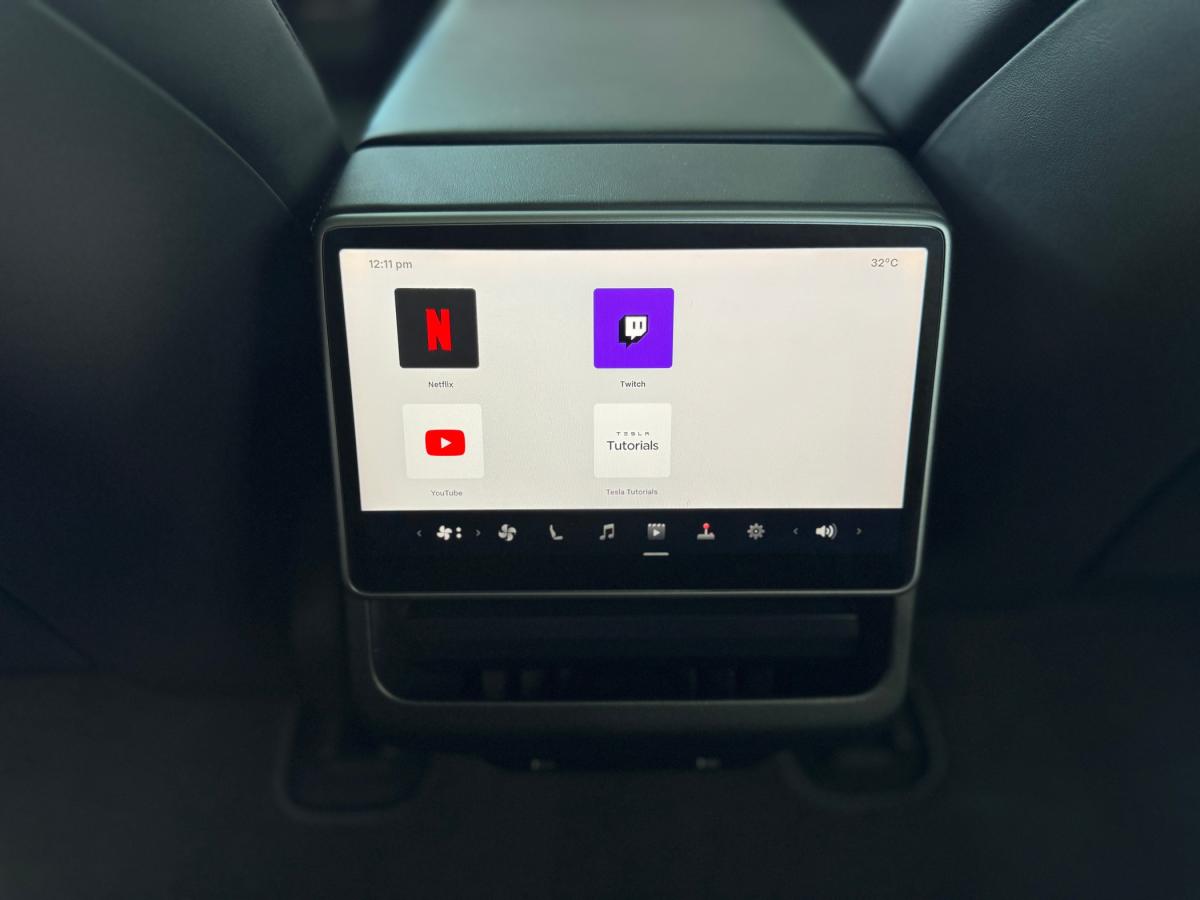 tesla-model-3-2023-eletrico-0cc
