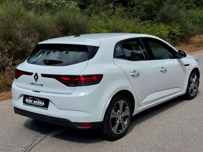 renault-megane-2021-diesel-1461cc