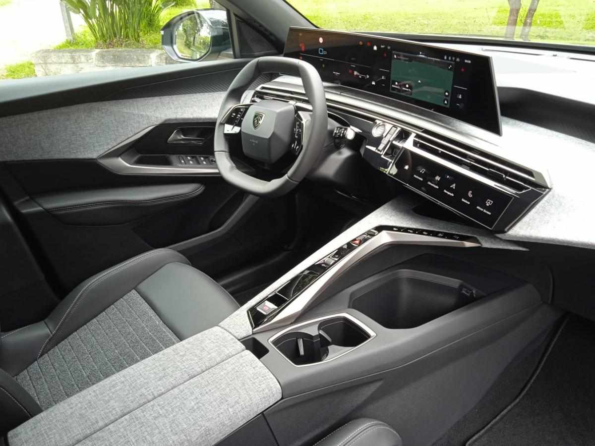 peugeot-5008-1-2-puretech-2025-gasolina-1199cc