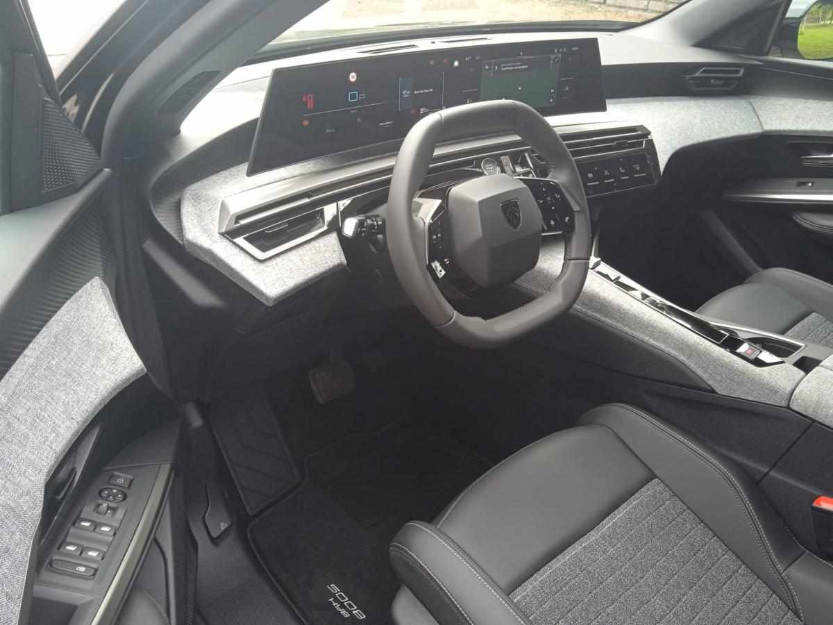 peugeot-5008-1-2-puretech-2025-gasolina-1199cc