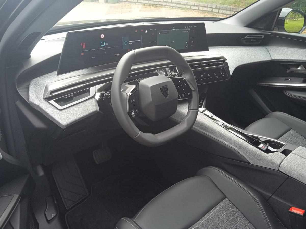 peugeot-5008-1-2-puretech-2025-gasolina-1199cc