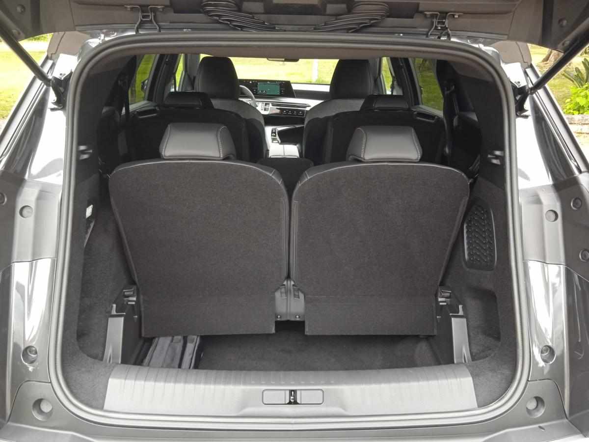 peugeot-5008-1-2-puretech-2025-gasolina-1199cc