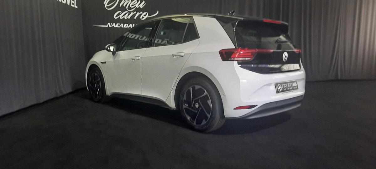 volkswagen-id-3-pure-performance-45-kwh-2023-eletrico