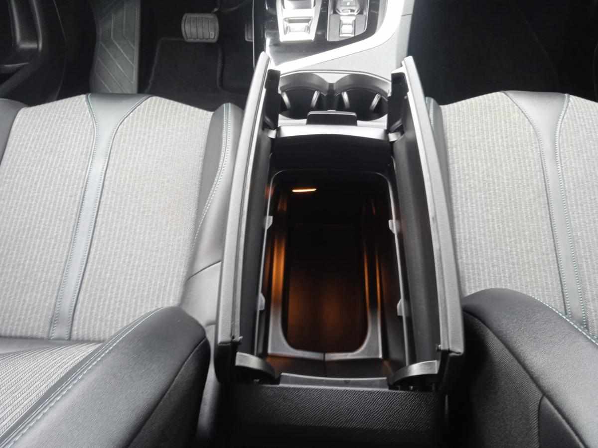 peugeot-3008-1-2-puretech-2022-gasolina-1199cc