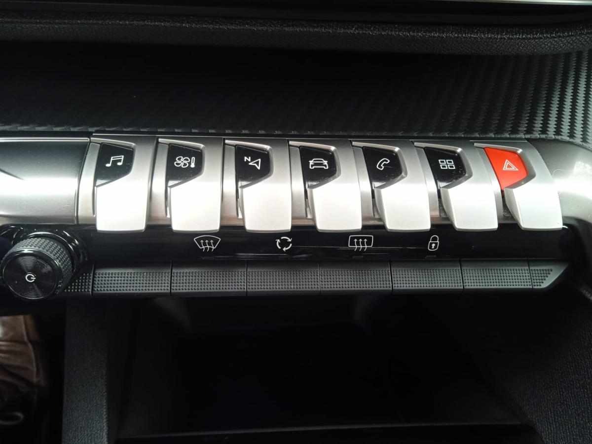peugeot-3008-1-2-puretech-2022-gasolina-1199cc