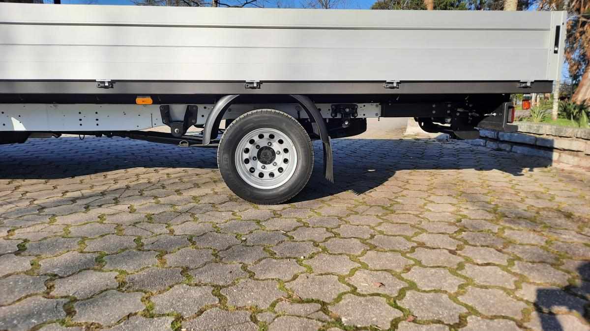 ford-transit-2024-diesel-1995cc
