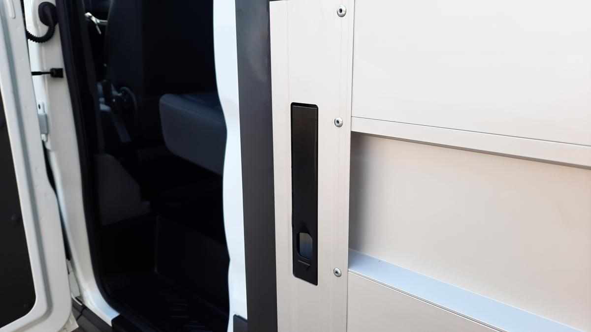 ford-transit-2024-diesel-1995cc