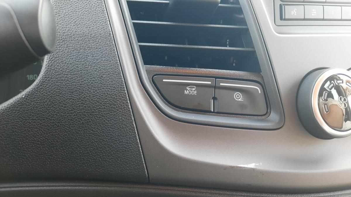 ford-transit-2024-diesel-1995cc