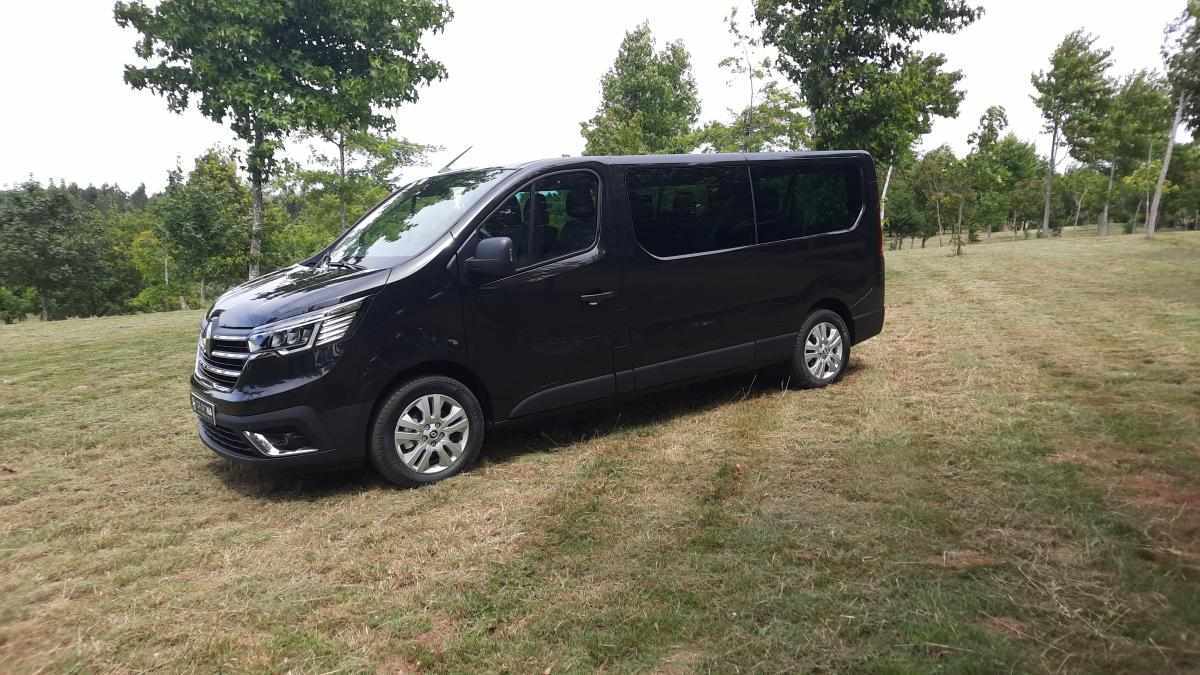 renault-trafic-2023-diesel-1997cc
