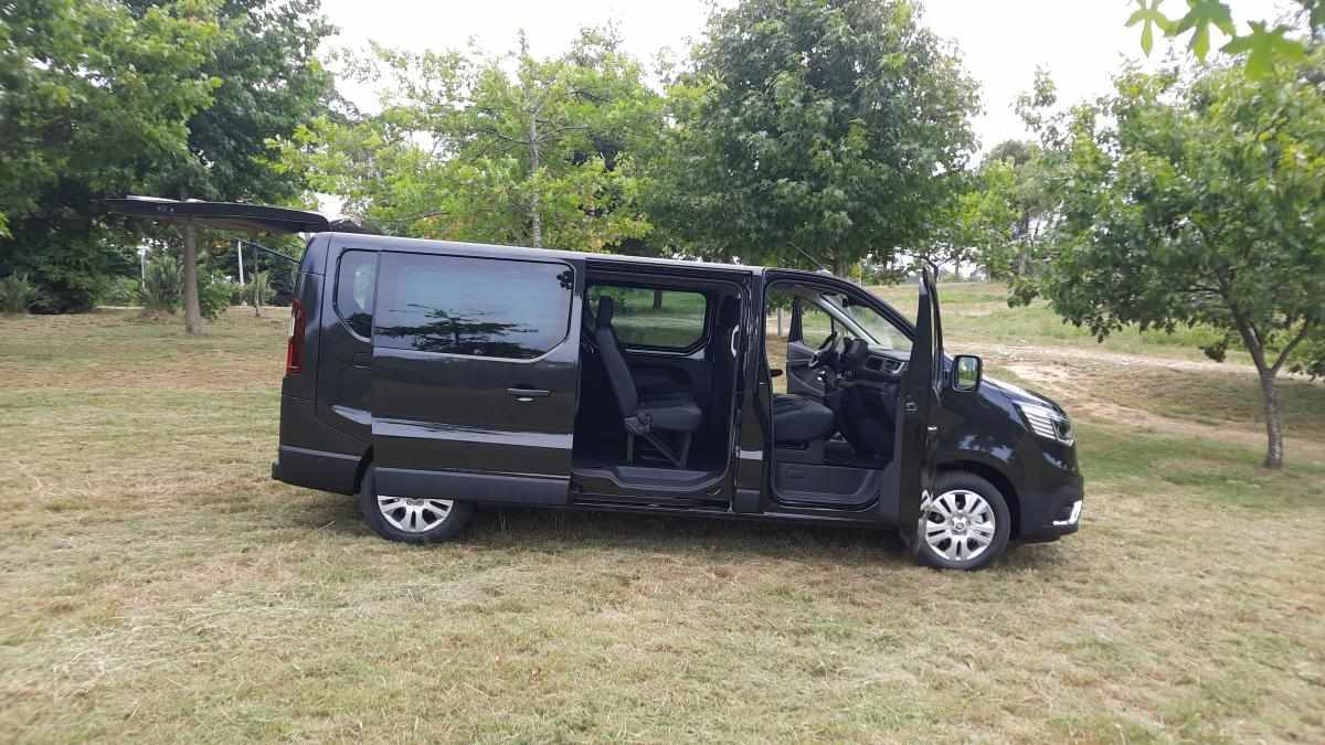 renault-trafic-2023-diesel-1997cc