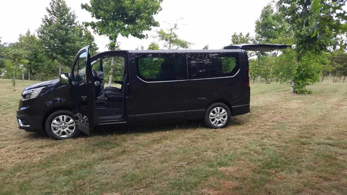 renault-trafic-2023-diesel-1997cc