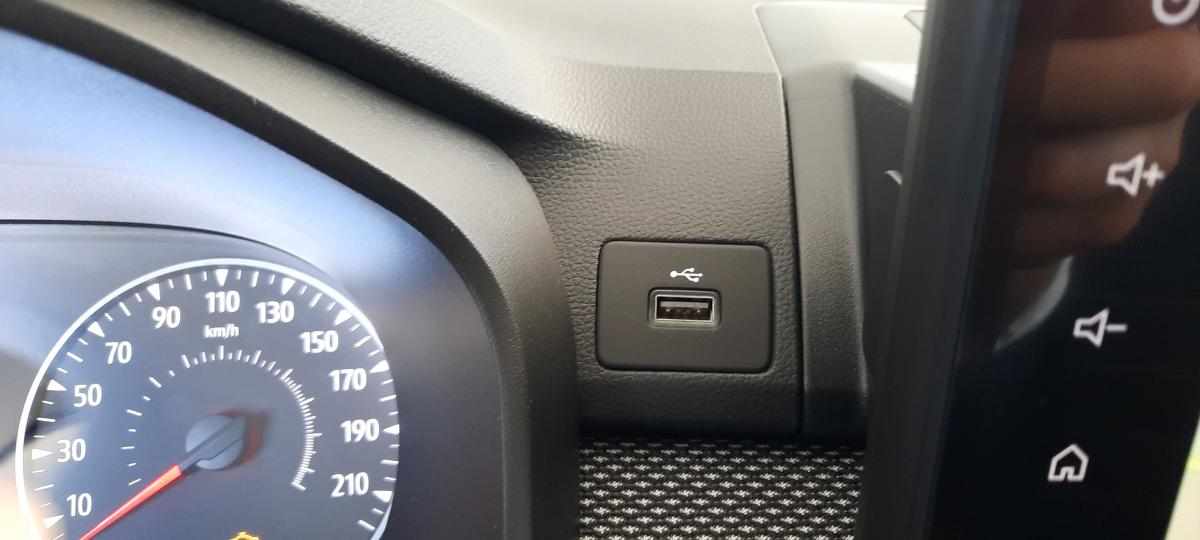dacia-jogger-1-0-91cv-2023-gasolina-999cc
