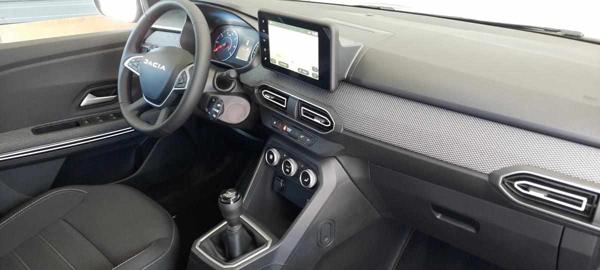 dacia-jogger-1-0-91cv-2023-gasolina-999cc