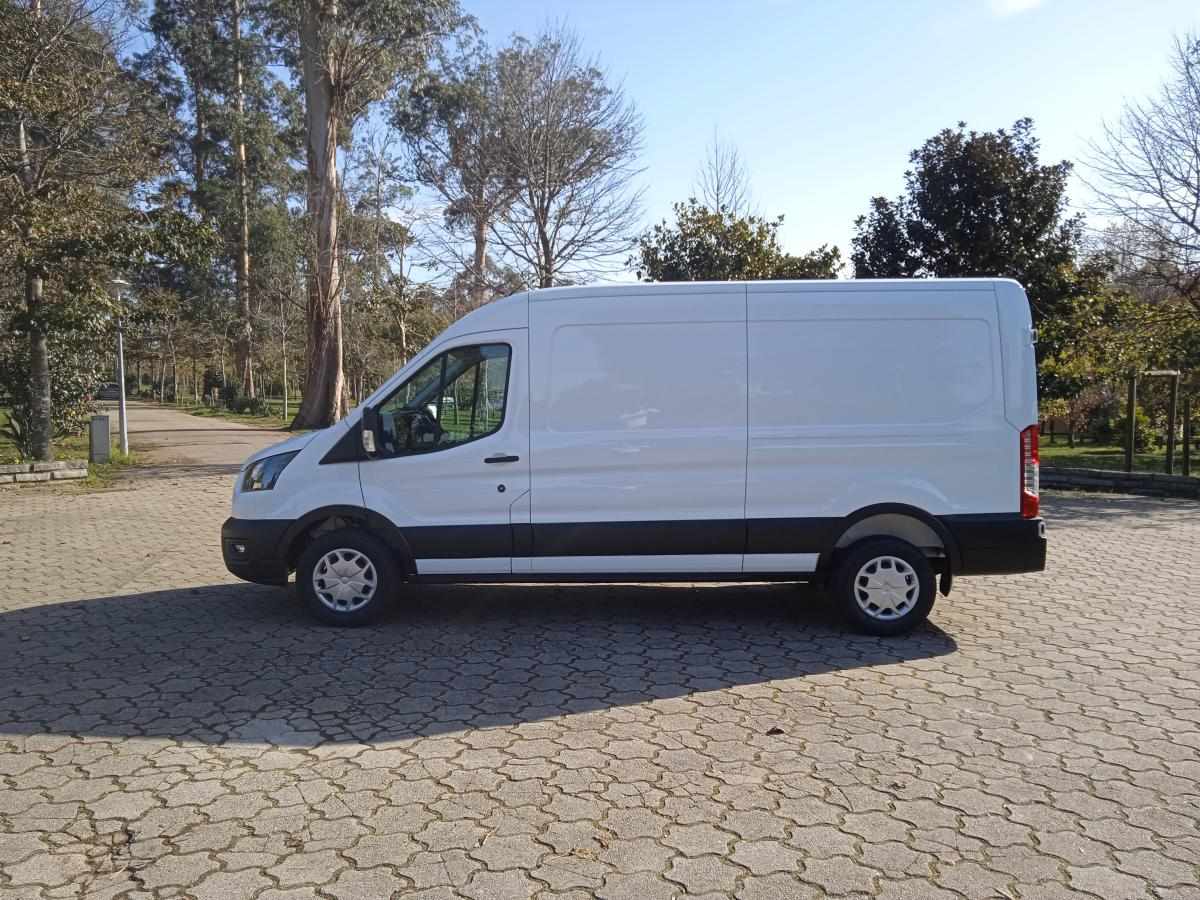 ford-transit-2024-diesel-1995cc
