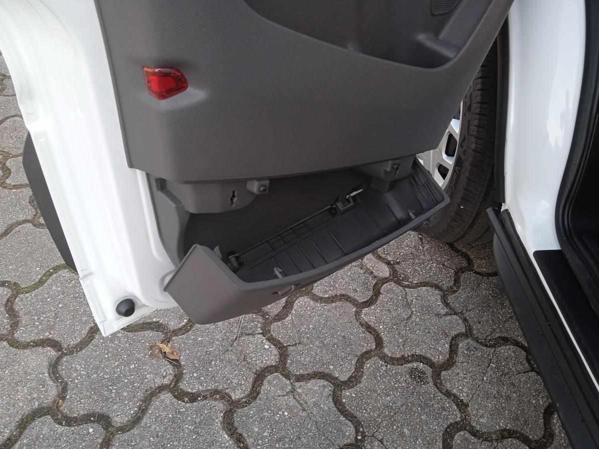 ford-transit-2024-diesel-1995cc