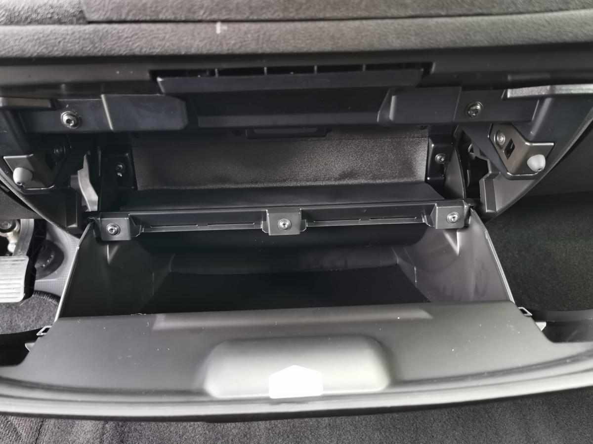 peugeot-boxer-2-2-bluehhdi-4x4-2022-diesel-2179cc